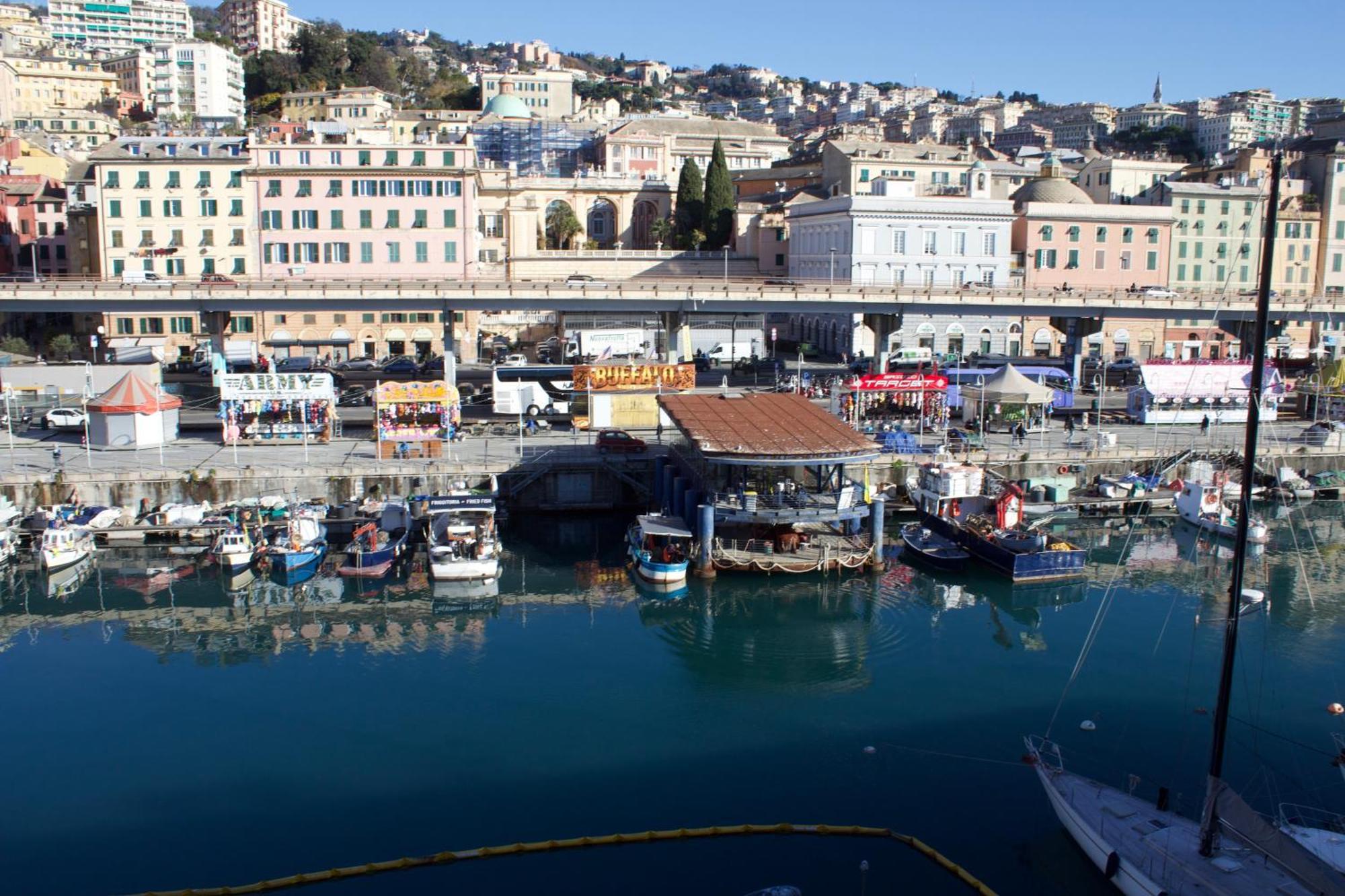 Ferienwohnung H2Ome - Il Cembalo Vista Baia E Citta, Balcone O Terrazzo, Parcheggio Su Richiesta Genua Exterior foto